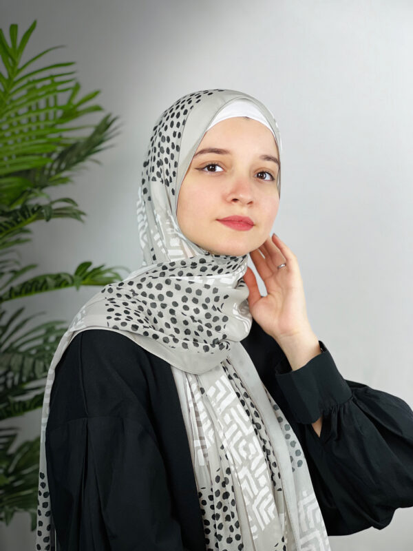Serious Chiffon Scarf - Image 4