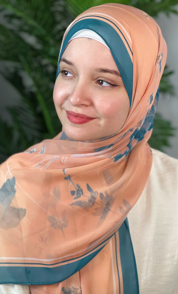 Shyness Chiffon Scarf - Image 3