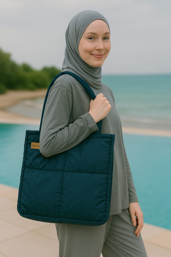 Bag- water-resistant- Navy Blue