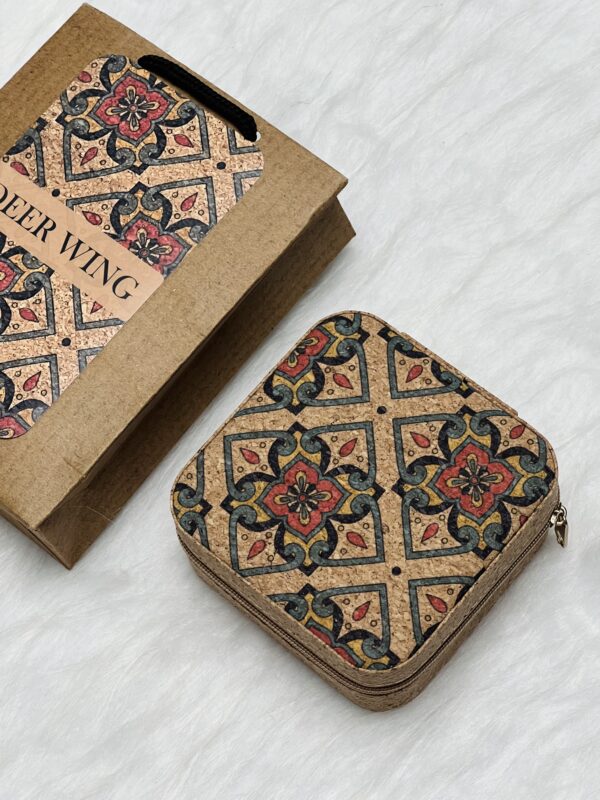 Zayna Jewelry Box - Image 2